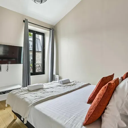 Cozy With Kitchen & Sofa Bed Apartment *